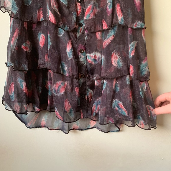 Love Culture feather tiered tank top - Picture 3 of 3